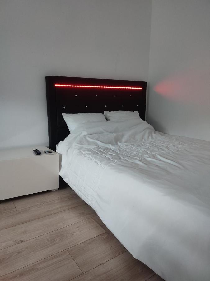 Apartmán Chambre Prive Dans Une Maison Avec Terrasse Et Jardin Salles De Bain Partagees Lille Exteriér fotografie